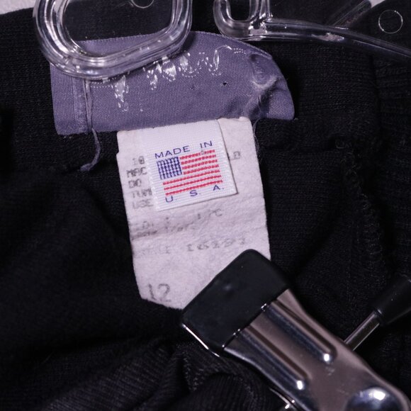 Vintage Alison J Sweaterdress with pockets and buttons down the back - Picture 8 of 9